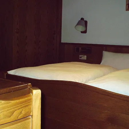 بيت ضيافة Zur Einkehr 3*